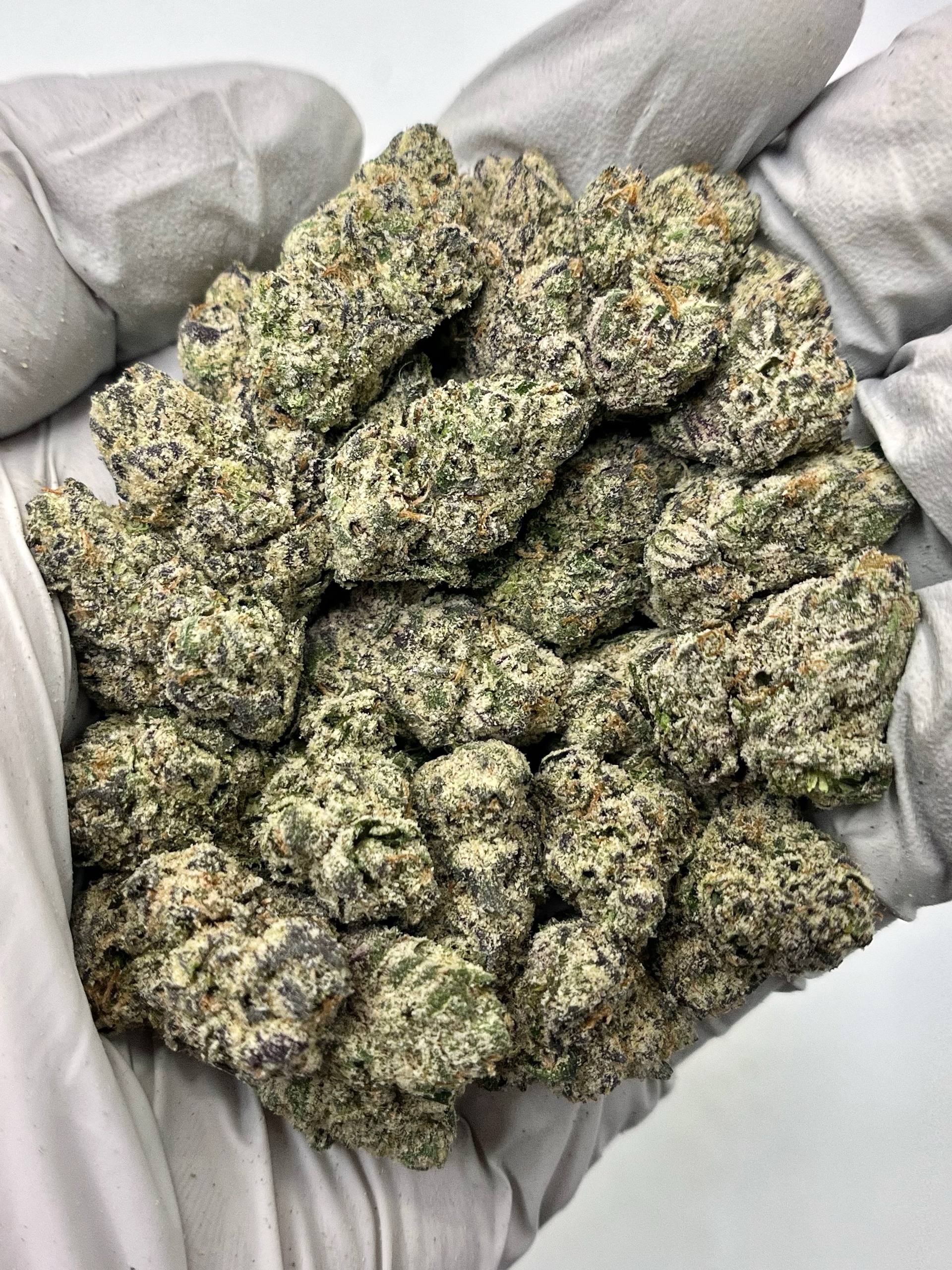 White Cherry Blaster - Damn Good | Legal Cannabis