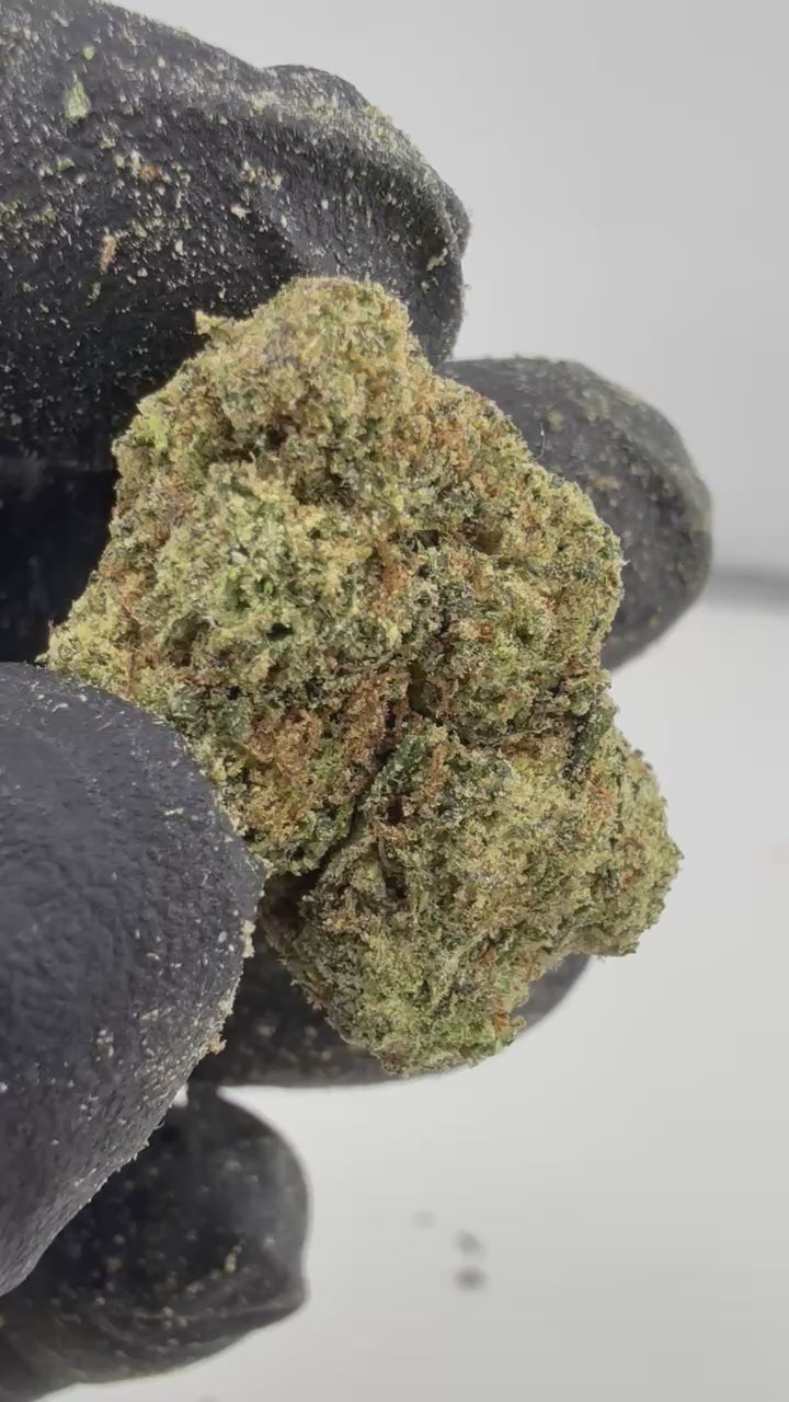 Load video: Strawberry Banana Smalls