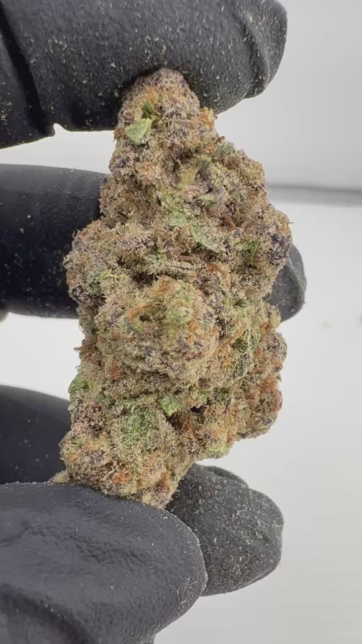 Load video: Glitter Bomb x Strawberry Cough